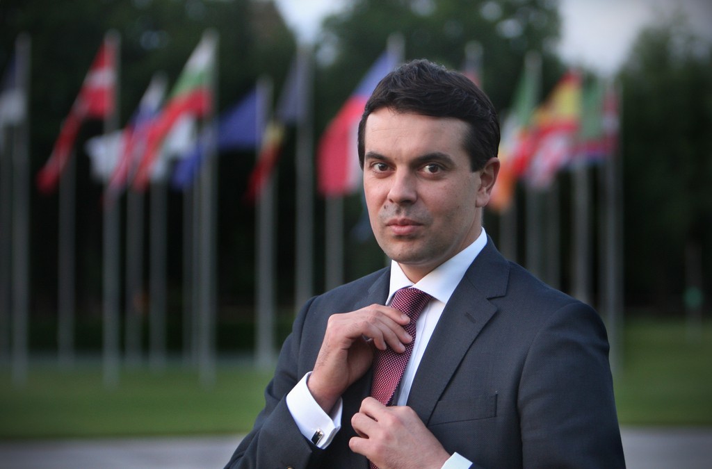 28.5.2012 Brko pri Kranju, Slovenija. Nikola Poposki, makedonski zunanji minister.FOTO:JURE ERZEN/Delo
