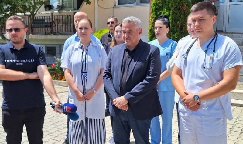 Водата во Гостивар сè уште не е безбедна ниту за техничка употреба поради недостаток на хлор, вели Клековски