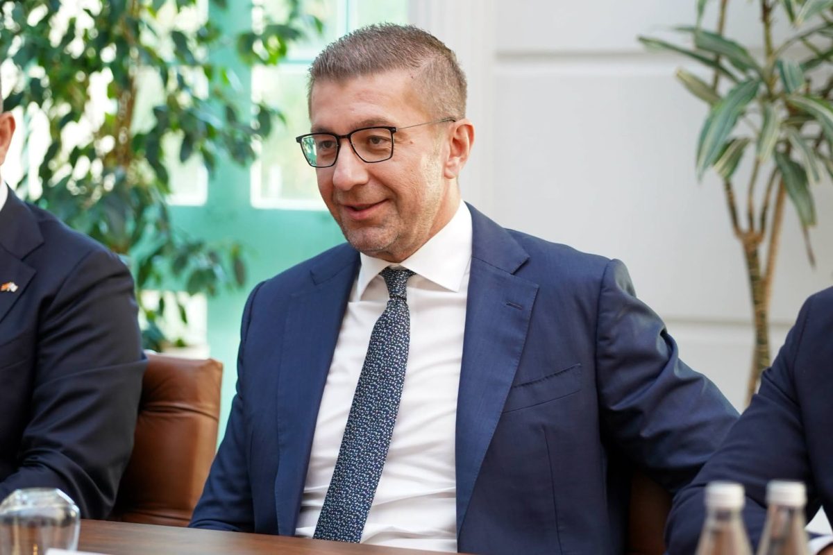 Од градоначалникот па надолу сите во Гостивар треба да понесат морална одговорност за кризата со водата, смета Мицкоски