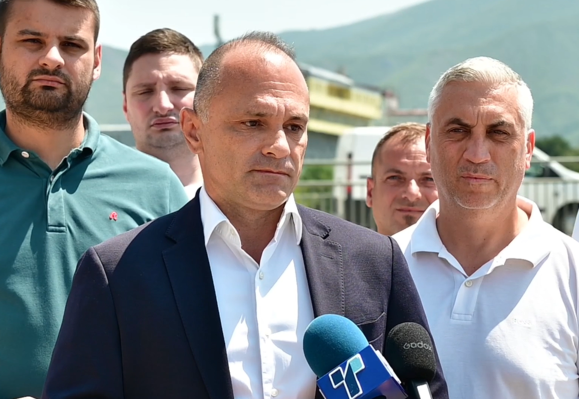 Власта молчи за водата во Гостивар, параметрите од анализите мора да бидат објавени јавно – рече Филипче