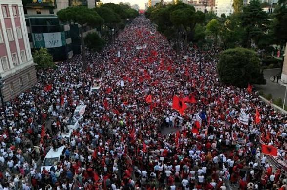 (Видео) „Албанија не е на продажба“: Утре голем национален протест по 100 дена отпор против проектот поврзан со Кушнер