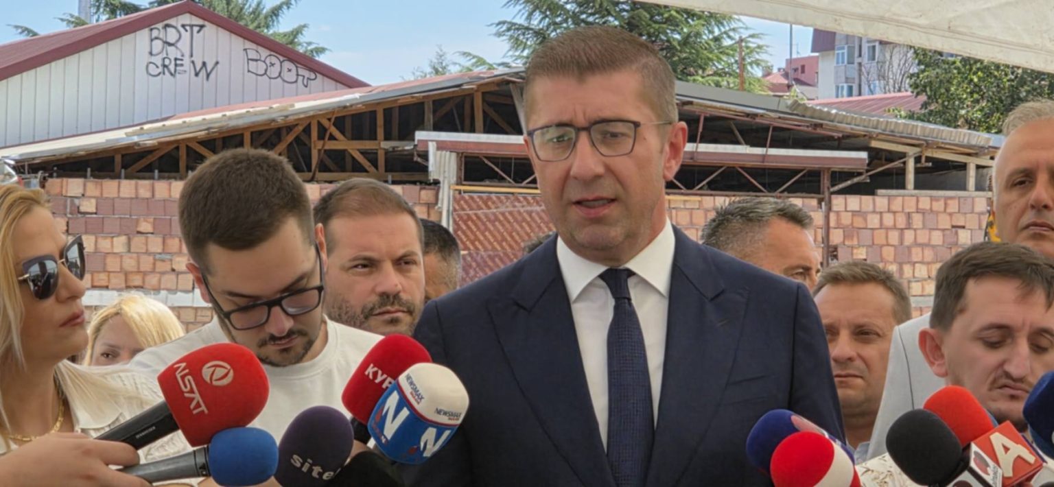 Мицкоски: Ги враќаме долговите на СДСМ, земаа кредити за да горат модуларни болници