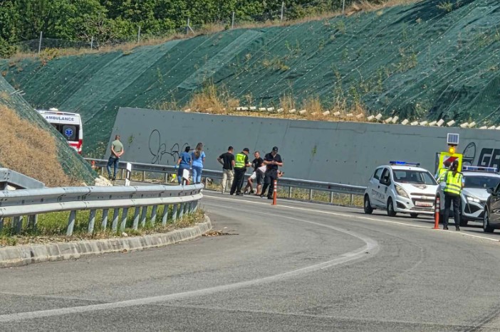 Трагедија: Маж загина откако со мотоцикл удри во банкина